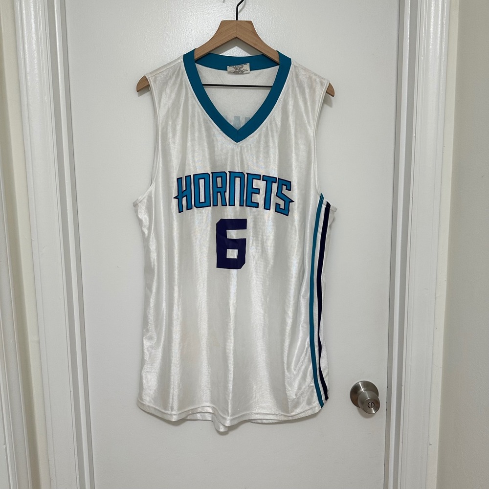 Charlotte Hornets Number 6 Swarm Basketball Jersey, Size XL‎